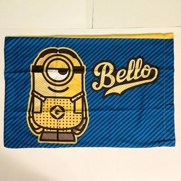 Disney Minions Bello Pillow Case Standard Size 20" x  30" 1 Piece Pillowcase - Picture 1 of 11